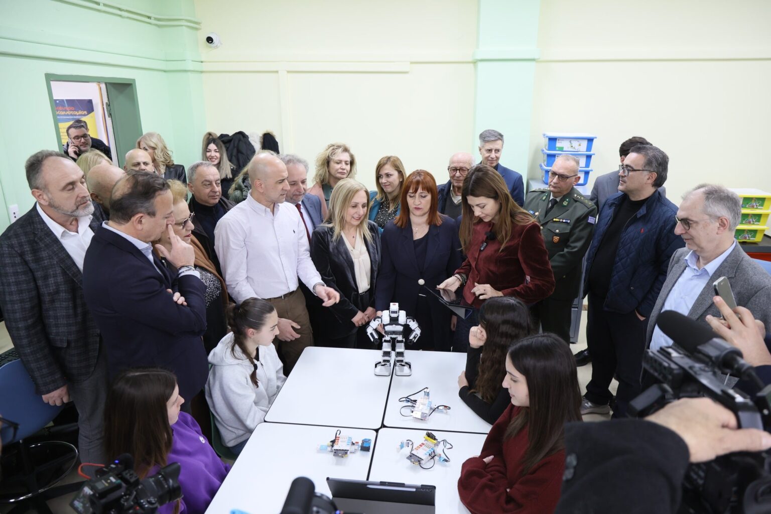 54813625-f725-4514-9645-e6e0bef31b98